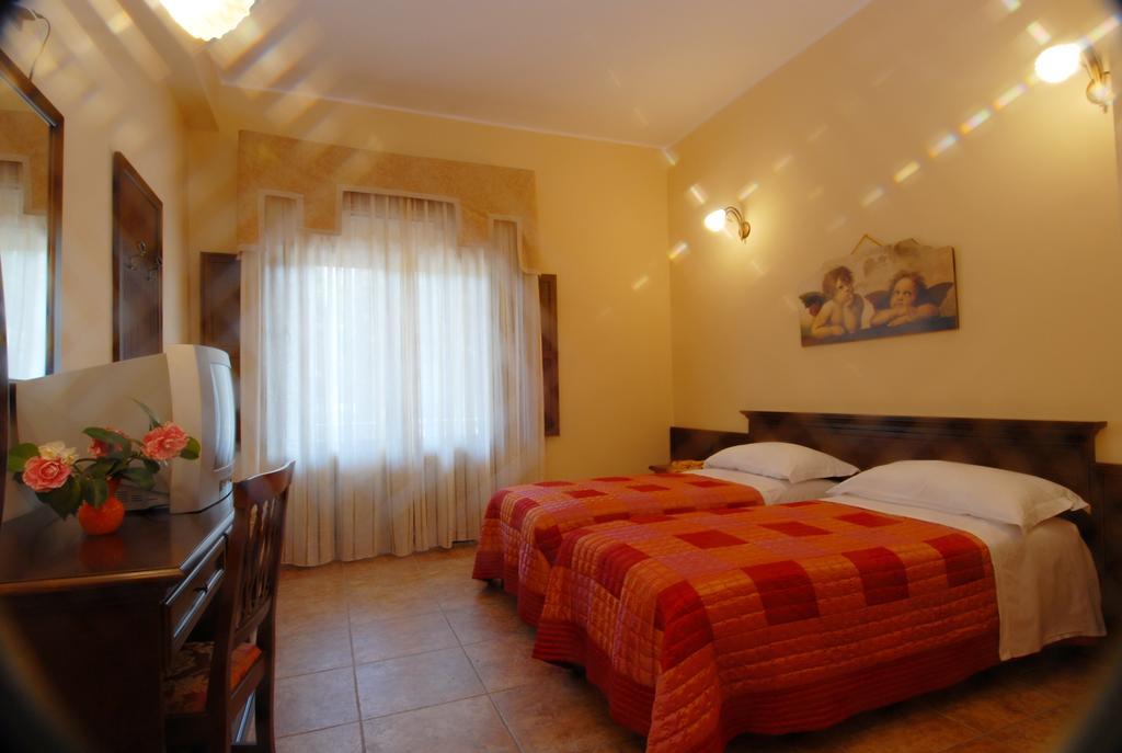 Hotel La Fontanella Serra San Bruno Eksteriør bilde